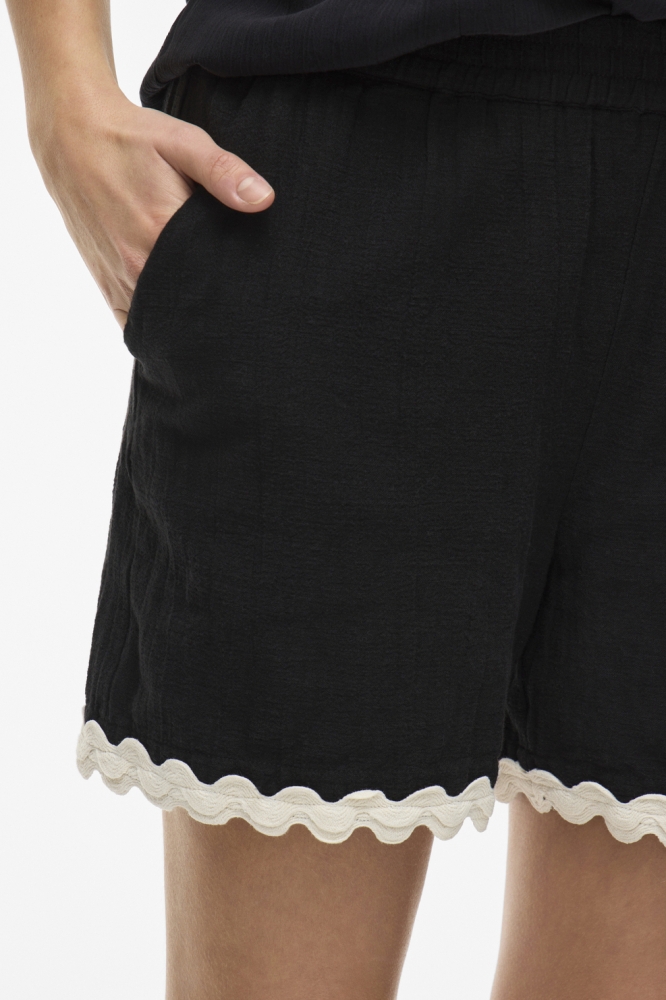 VIMANDA WAVY RW SHORTS 14106793 BLACK BEAUTY/BIRCH